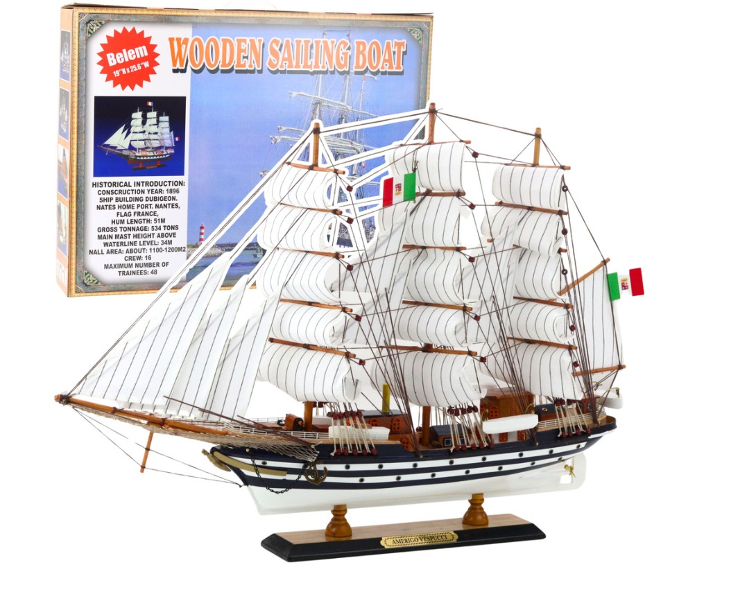 Sběratelský model plachetnice Amerigo Vespucci – dřevěná dekorativní replika 64 × 46 cm.